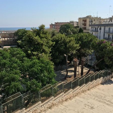 Casa Vacanze La Scalinata Bisceglie Exterior photo