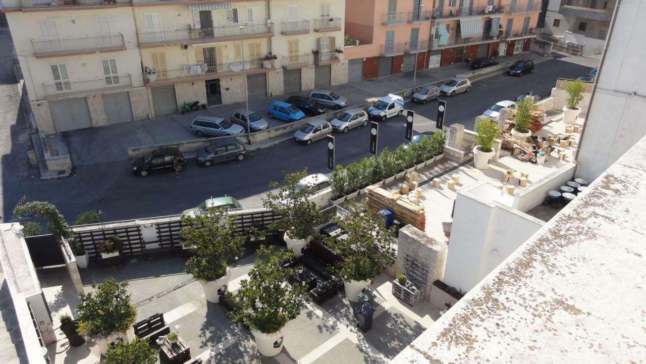 Casa Vacanze La Scalinata Bisceglie Exterior photo
